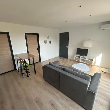 Loue T2 Neuf Apartment