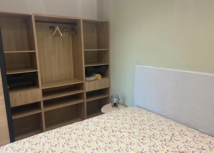 Loue T2 Neuf شقة *